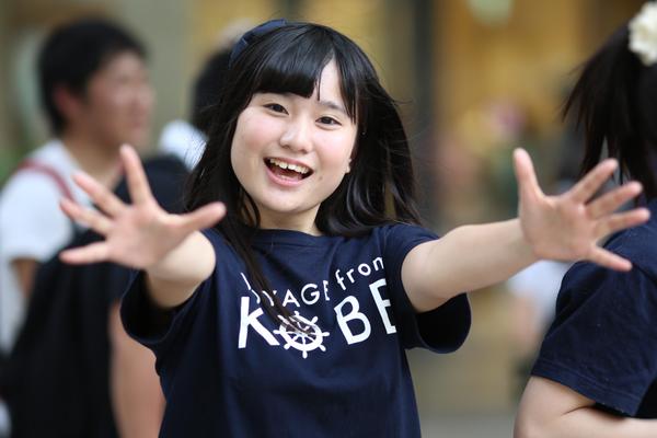 KOBerrieS KOBerrieS♪ at 神戸まつり2015パレードラストは　りーちゃん！い・く・よ！#捕まる 