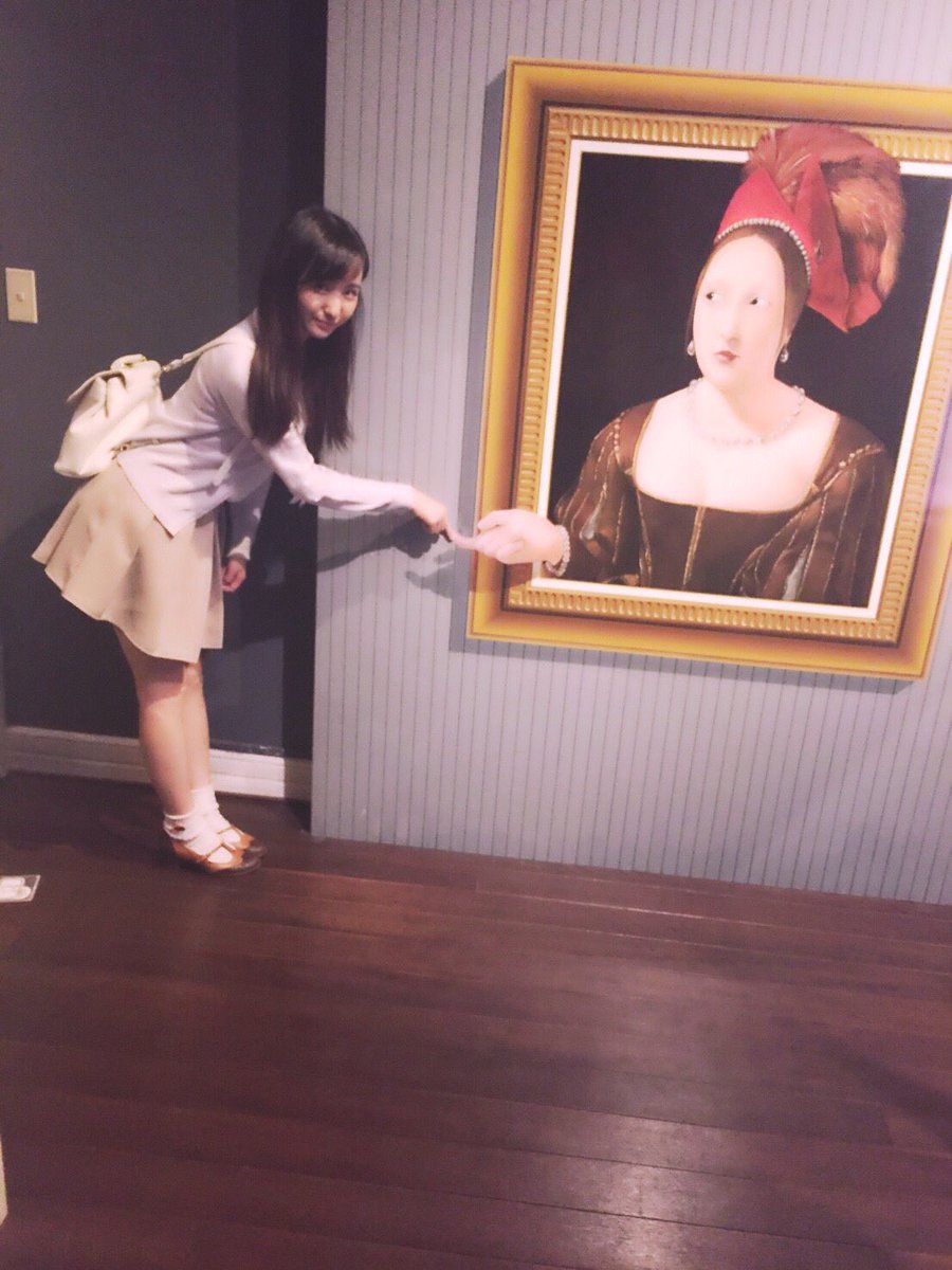 KOBerrieS 「神戸トリックアート不思議な領事館」に行ってきました！この楽しさは行って確認してみてください😁！笑#神戸トリックアート https://t.co/h61glXHfKa