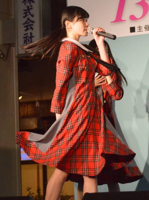 昨日の第13回 神戸震災復興フリーライブ ONE HEARTのKOBerrieS♪の大出姫花さん
この衣装は魅せ方次第でだいぶ変わる感あるね
#KOBerrieS https://t.co/DLELVrmQVM