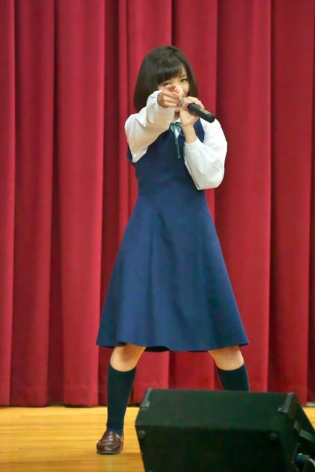 KOBerrieS♪　8thシングル『F or L』リリースイベント（2018/3/3　神戸市長田区・ふたば学舎）（4/5）
KOBerrieS♪としての初ステージであるにもかかわらず4曲もマスターされていたのには驚きました。
#KOBerrieS♪　#花城沙弥 さん　#さーや　#レスと思っていたらずれていました https://t.co/kKV95UK7T4