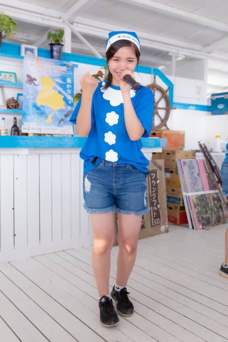2018.07.16(祝・月)神戸海さくら第69回クリーンアップ
「BLUE SANTAビーチクリーン」
昼間とは打って変わって涼しくなった須磨ビーチでKOBerrieS♪のライブ
店内でも場所をいっぱいに使ってのステージでした。
その5
「さーや」こと花城沙弥さん
#KOBerrieS
#花城沙弥 https://t.co/BservDUHBn