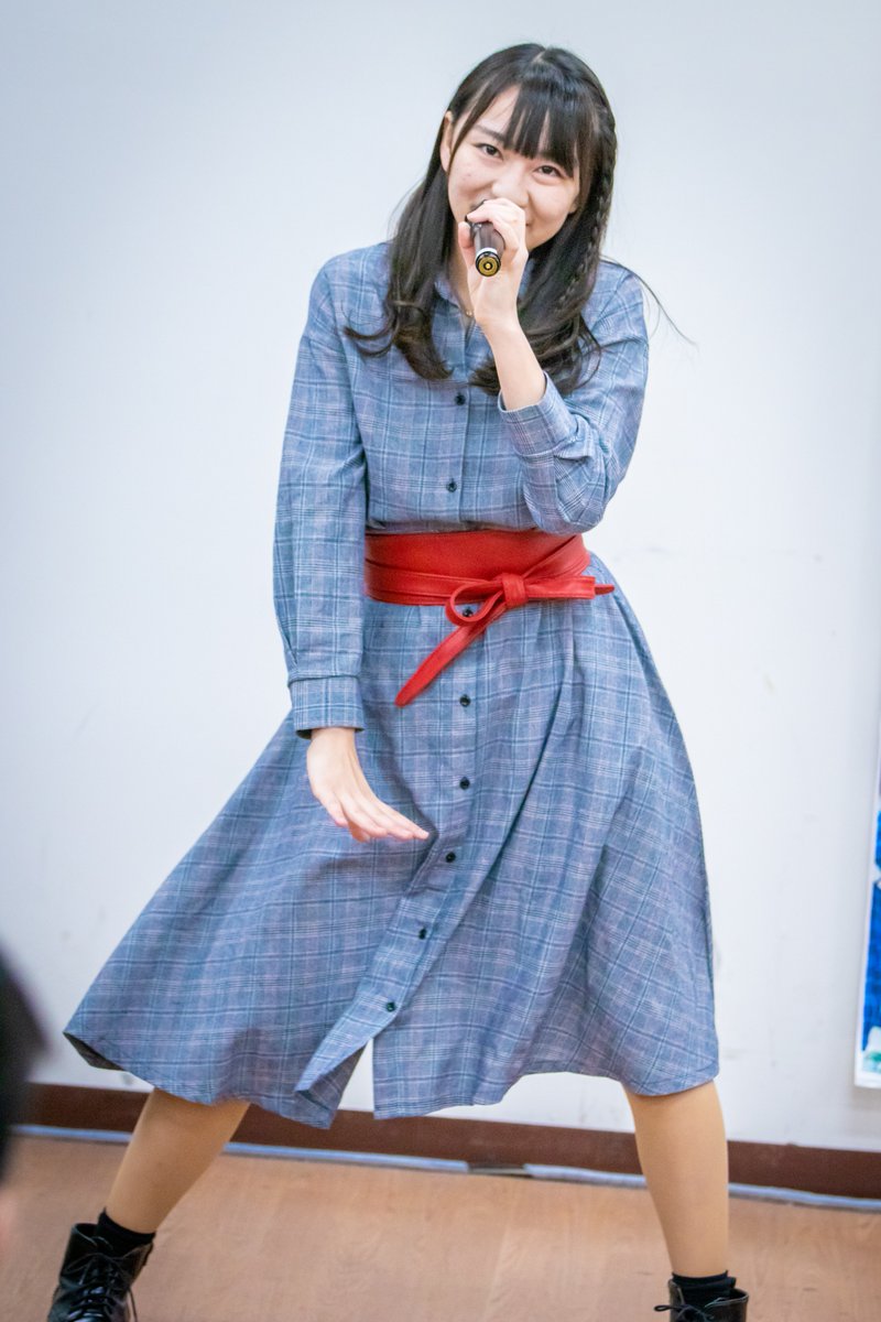 KOBerrieS 2018/12/9 神戸新長田 歌居屋SPライブ  KOBerrieS♪ なんでか分かりませんけど、みいなが生き生き伸び伸びしていました。なんでか分かりませんけどー！ 私服がコウベリの昔の衣装にちょっと似てると思いました。 #森島みなみ #みいな https://t.co/gmab5yt9N8