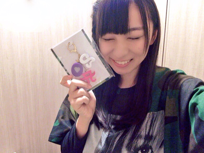 森島みなみ(みいな)の画像 KOBerrieS 浜崎あゆみさんのライブ行ってきましたヽ(*´∀｀)ノ💓めちゃくちゃプライベート（笑）世界観とか表現力とか完璧さとか、もう全てが大好きです😭❤浜崎あゆみさんがライブした３日後に、同じ場所でライブするってKOBerrieS♪やばくないですか？😅笑頑張るぞぉおおおお🔥🔥🔥 https://t.co/VtZaz1GMV8