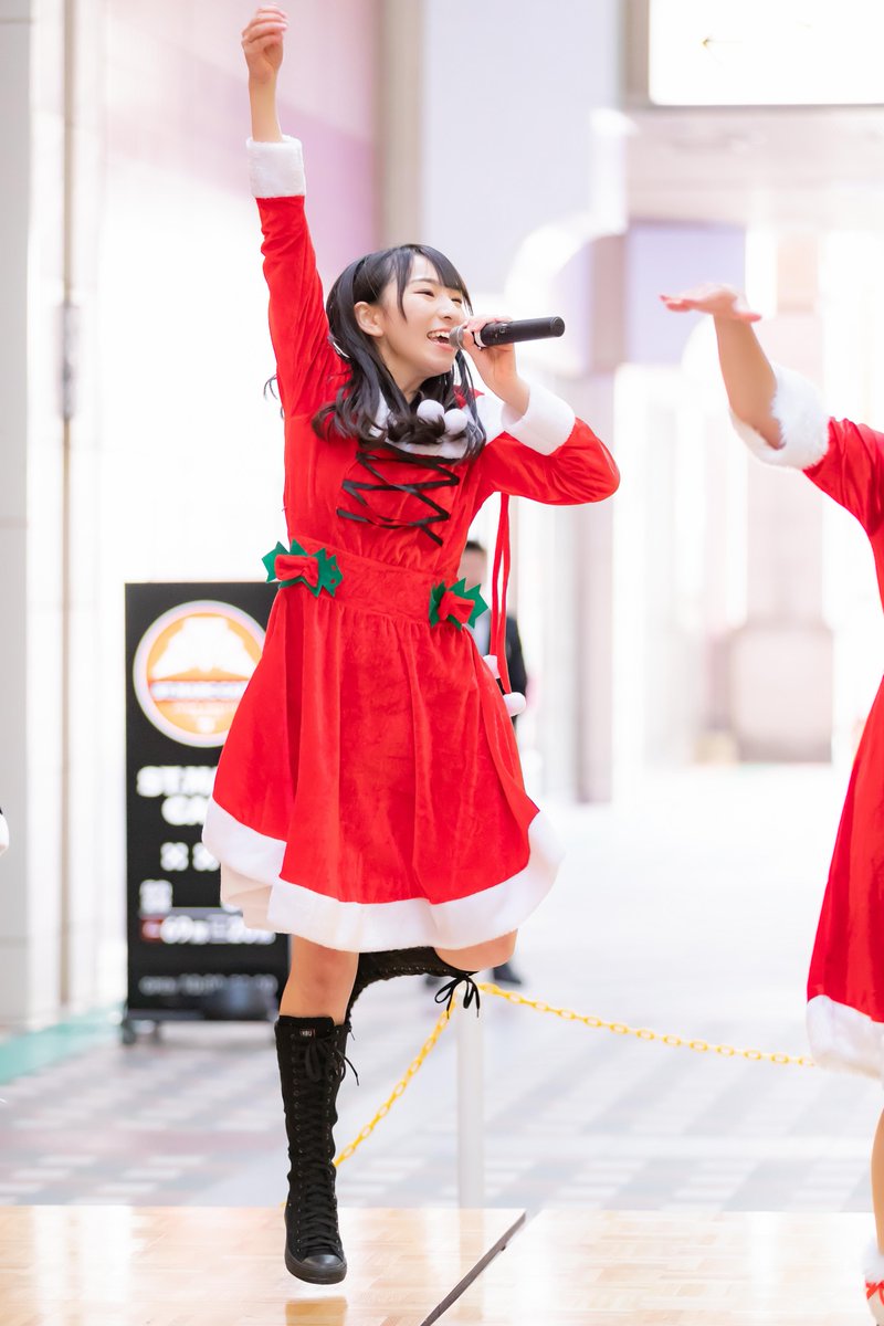 KOBerrieS 2018.12.15（土）『YENA☆&KOBerrieS♪クリスマスイベント』於：アスピア明石１階アトリウムコート明石のご当地アイドルYENA☆と神戸発のアイドルKOBerrieS♪のコラボイベント！その26KOBerrieS♪の「みいな」こと森島みなみさん#KOBerrieS#コウベリーズ#森島みなみ#タワーレコード明石店 https://t.co/jlw5dFSI1a