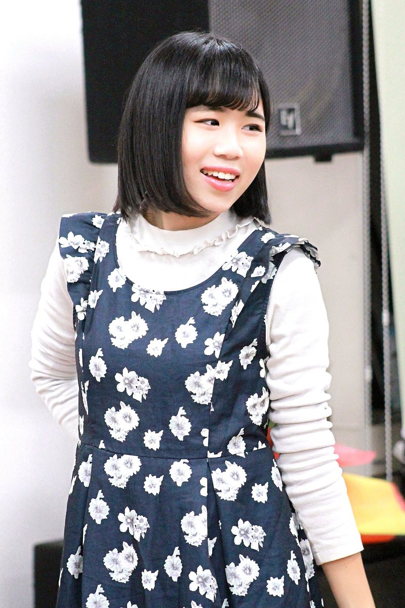 KOBerrieS 昨日の楽しかった歌居屋さんライブKOBerrieS ♪ ゆり！最後に髪さっぱりして可愛いくなったよと言ったら誰も言ってくれなかったと喜んでくれて良かった❗#KOBerrieS #小形優莉#歌居屋 https://t.co/dEhobijf0u