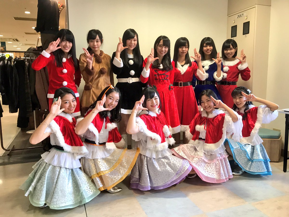 KOBerrieS タワーレコード明石店presents『YENA☆&KOBerrieS♪クリスマスイベント』にお集り頂いた皆様、明石の皆様、YENA☆の皆様、温かく迎え入れて頂きありがとうございました。またいつの日かYENA ☆さんと一緒にこのような合同イベントか開催出来ますように🌈ほんとにありがとうございました😊#KOBerrieS https://t.co/UmmGQqoYQq