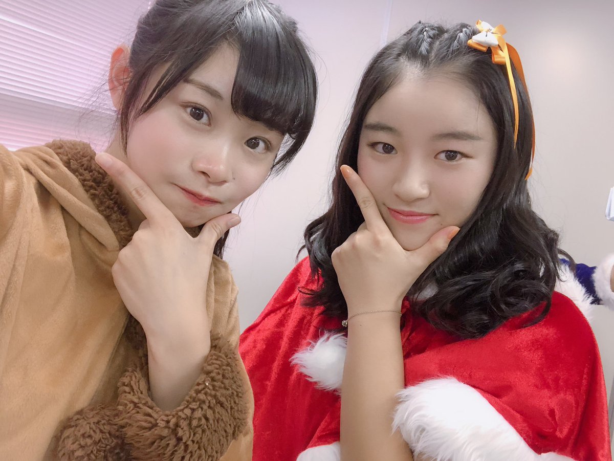 KOBerrieS なるちゃん、ひかりちゃん、もなちゃんとぱしゃり🕺✨ありがとうございました(﹡ˆωˆ﹡)❤️#KOBerrieS#YENA☆さん https://t.co/PTE5eU01jQ