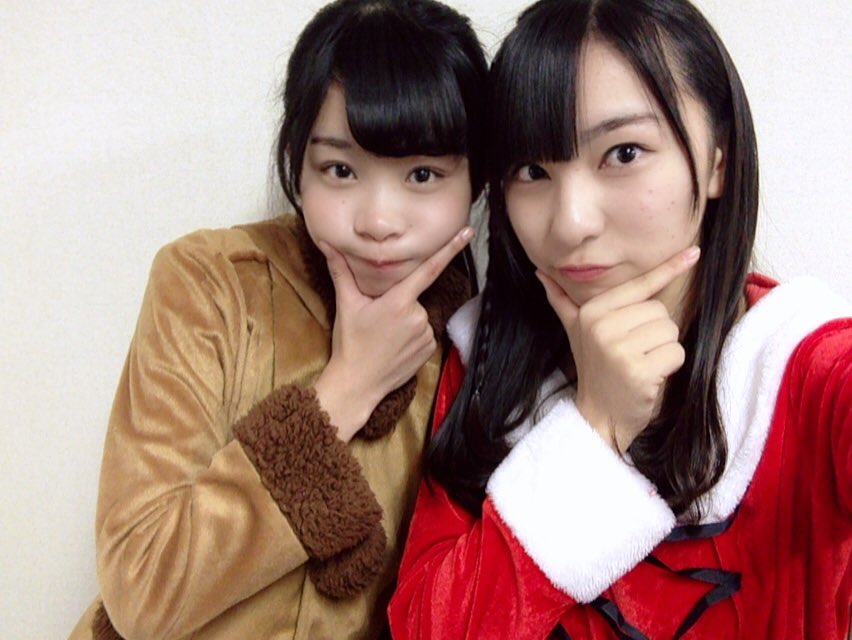 KOBerrieS タワーレコード明石店さんpresents『YENA☆×KOBerrieS♪クリスマスイベント』🎄💓約１年ぶりにYENA☆さんと共演させて頂きました♡ライブを見てくれた皆と一緒にYENA☆さんがMIXしてくれててめっちゃ可愛かったし嬉しかった❤️YENA☆さんと特典用のチェキ撮ったりとか楽しかった😊#KOBerrieS https://t.co/WIDGYv40qY
