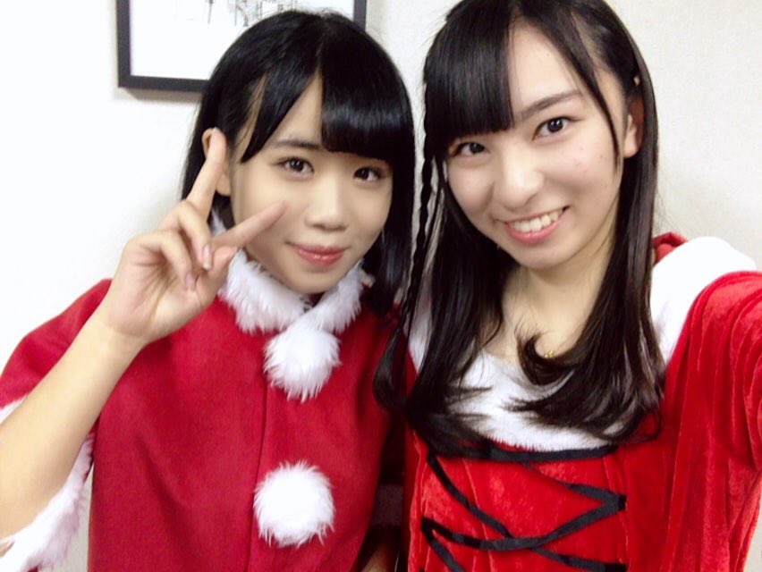 森島みなみ(みいな)の画像 KOBerrieS タワーレコード明石店さんpresents『YENA☆×KOBerrieS♪クリスマスイベント』🎄💓約１年ぶりにYENA☆さんと共演させて頂きました♡ライブを見てくれた皆と一緒にYENA☆さんがMIXしてくれててめっちゃ可愛かったし嬉しかった❤️YENA☆さんと特典用のチェキ撮ったりとか楽しかった😊#KOBerrieS https://t.co/WIDGYv40qY