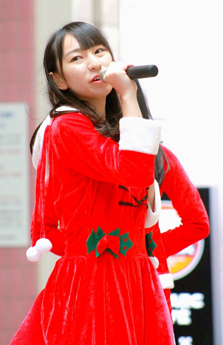 森島みなみ(みいな)の画像 KOBerrieS タワレコ明石店present YENA ☆ KOBerrieS ♪ クリスマスライブKOBerrieS ♪ みいな！#KOBerrieS #森島みなみ#タワレコ明石 https://t.co/mi1kUflWGl