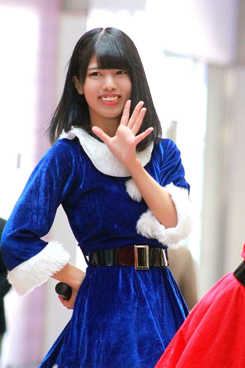 KOBerrieS タワレコ明石店present YENA ☆ KOBerrieS ♪ クリスマスライブKOBerrieS ♪ はるる！#KOBerrieS #岡野春香#タワレコ明石 https://t.co/y8eGL0HK5e