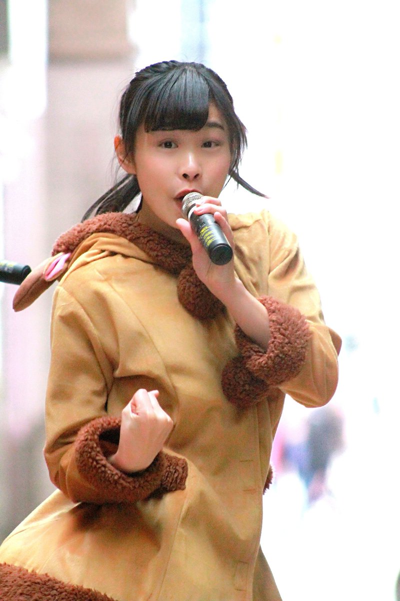 KOBerrieS タワレコ明石店present YENA ☆ KOBerrieS ♪ クリスマスライブKOBerrieS ♪ ひめ！#KOBerrieS #大出姫花#タワレコ明石 https://t.co/BgS9PA9qSx