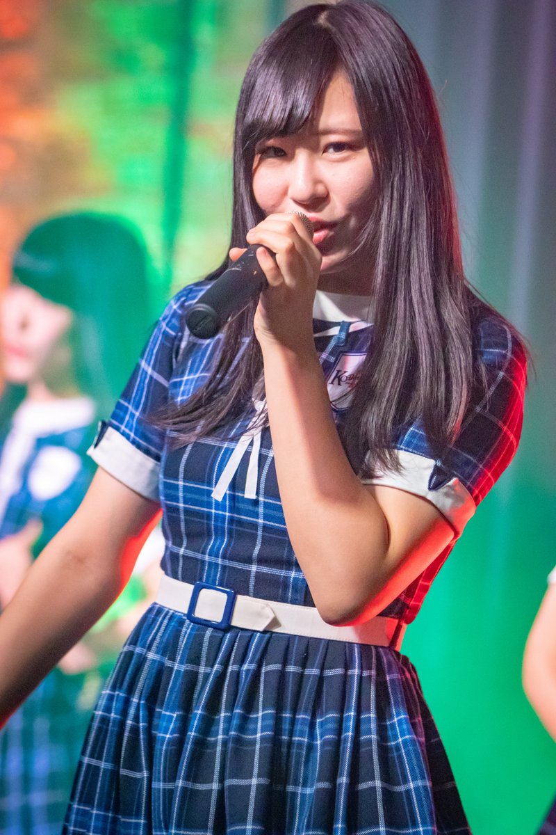 KOBerrieS 2018/12/22 Sea Side Season Live ファイナル クリスマスSP@神戸煉瓦倉庫 K-wave KOBerrieS♪ まぁちゃんて不思議な魅力があります。隠れファンも多い印象。「えっキミもまぁちゃん推し？知らんかった！」みたいな。 #黒谷真琴 #まぁちゃん https://t.co/g8Op37BD4Y