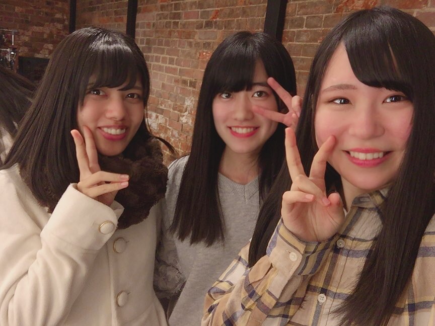 KOBerrieS 12/22#SSS ファイナル クリスマスSP🎄ありがとうございました✨ファイナルやって！！もう1年終わるんやーって感じるね😢会場もクリスマス仕様で、自分らもクリスマスの衣装で、めっちゃクリスマスやん！ってなりました✨MCも色んな話できて楽しかったです☺️物販部長じゃんけん最弱説。。笑 https://t.co/wNyfFHHFmW