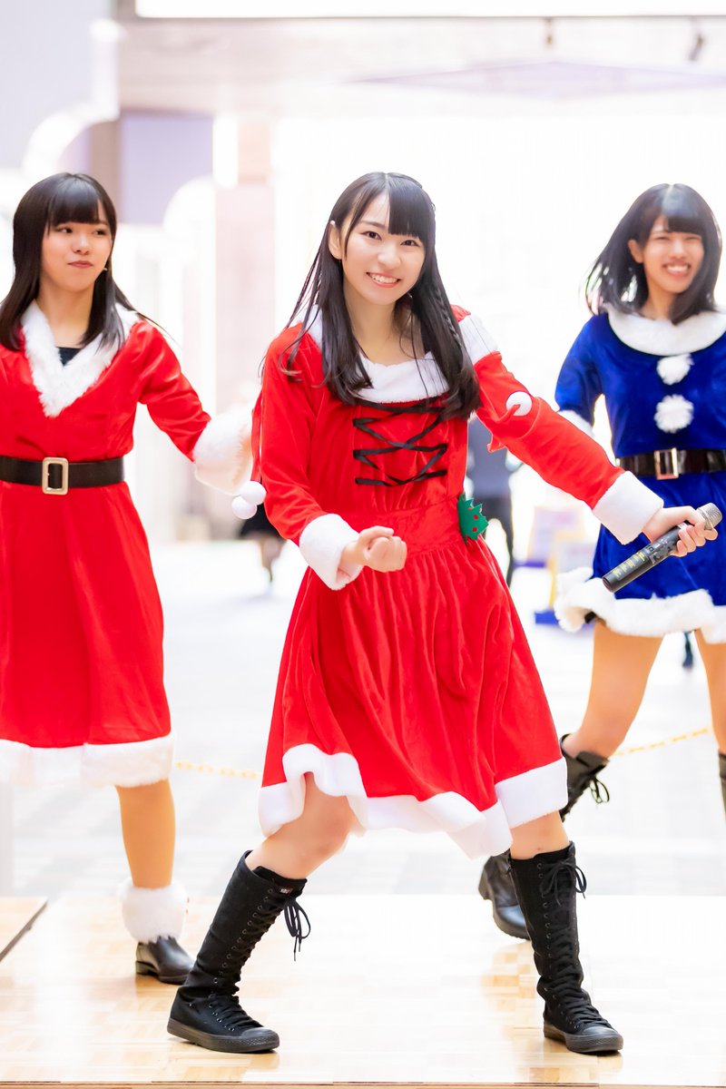 KOBerrieS 2018.12.15（土）『YENA☆&KOBerrieS♪クリスマスイベント』於：アスピア明石１階アトリウムコート明石のご当地アイドルYENA☆と神戸発のアイドルKOBerrieS♪のコラボイベント！その37KOBerrieS♪の「みいな」こと森島みなみさん#KOBerrieS#コウベリーズ#森島みなみ#タワーレコード明石店 https://t.co/FctimIC5mU