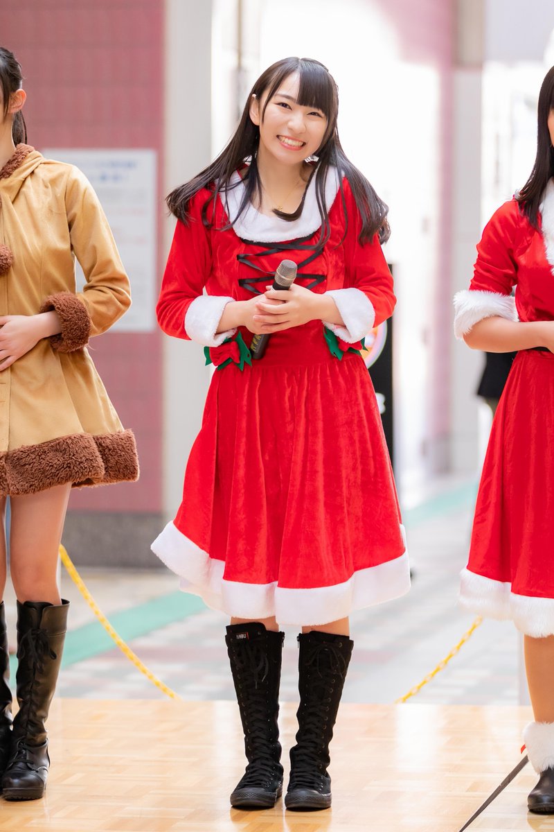 KOBerrieS 2018.12.15（土）『YENA☆&KOBerrieS♪クリスマスイベント』於：アスピア明石１階アトリウムコート明石のご当地アイドルYENA☆と神戸発のアイドルKOBerrieS♪のコラボイベント！その41KOBerrieS♪の「みいな」こと森島みなみさんラスト！！#KOBerrieS#森島みなみ#タワーレコード明石店 https://t.co/ce3I66fOru