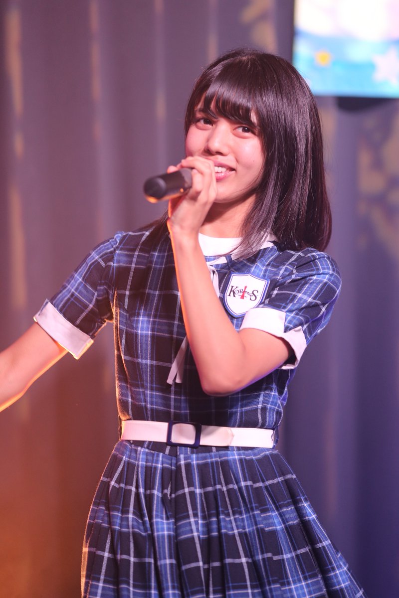 KOBerrieS 2018/12/22KOBerrieS♪ Sea Side Season Live ２部@神戸煉瓦倉庫 K-waveはるるー② https://t.co/5u7hihxBbg
