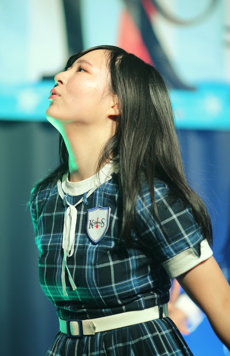 KOBerrieS 2018/12/22KOBerrieS♪ Sea Side Season Live ２部@神戸煉瓦倉庫 K-waveまぁちゃん① https://t.co/oanpBzdwIq