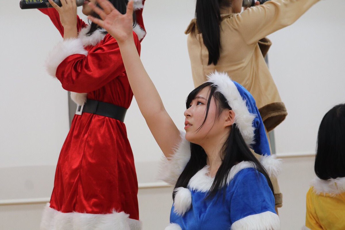 KOBerrieS 『Xmasイヴ SPLive』@新長田レンタルスタジオ①メリークリスマス🎄🎁🎅✨ https://t.co/MxNwOqETln