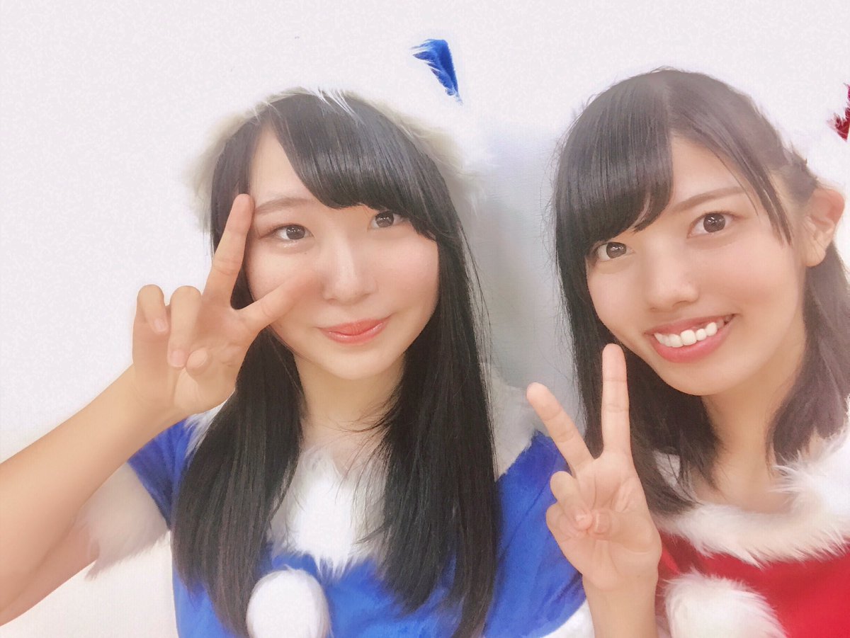 KOBerrieS ❄Merry X'mas❄昨日は新長田レンタルスタジオさんX'masイヴ SP Liveでした～💗衣装シャッフルしてめっちゃ新鮮な気持ちやった✨ライブもゲームも楽しくてほんまに終わりたくないって感じ😳一緒にイヴ過ごしてくれてありがとう♪今日はクリスマス💎✨素敵な1日を🍀#KOBerrieS♪ https://t.co/j0VbxkpDRA