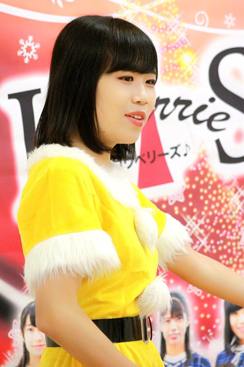 KOBerrieS X'masイブSP ライブKOBerrieS ♪ ゆり！#KOBerrieS #小形優莉#クリスマスイブ https://t.co/UYmbW6f2Kc