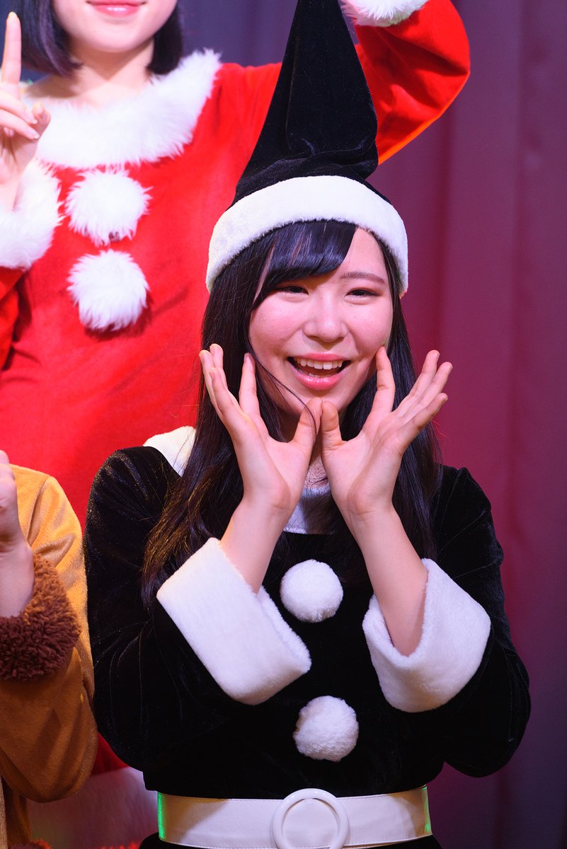 KOBerrieS 「Sea Side Season Live ファイナル クリスマスSP Live」まぁちゃん(@makot0_kob)#KOBerrieS2018.12.22 神戸煉瓦倉庫 K-wave https://t.co/loEujQPS5T