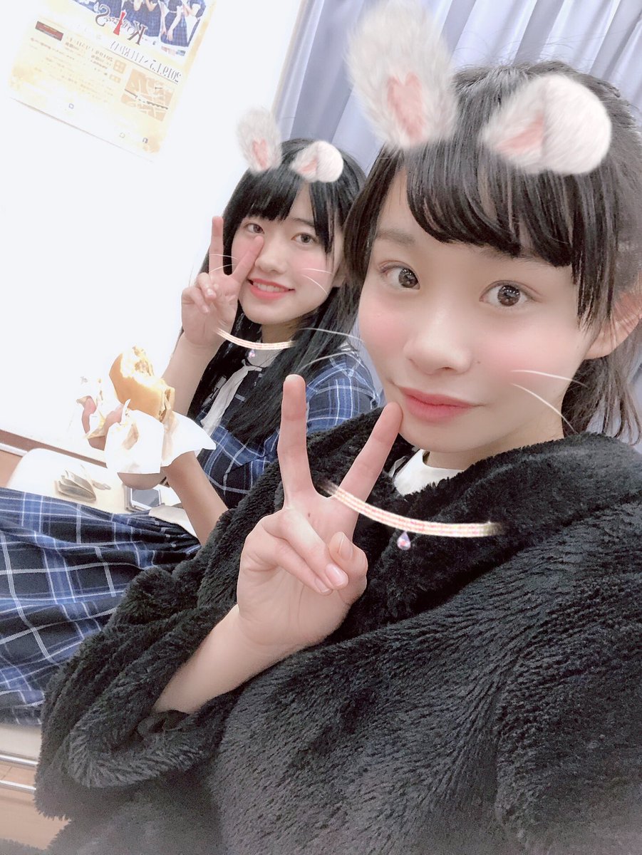 KOBerrieS 12/29歌居屋さんライブありがとうございました☺︎感謝の気持ち溢れてみんな好きや～って気持ち(;_;)とF or L とありがとう for youの流れで泣きそうなった😭いつもこれ伝えれば良かったとか後悔することが多いねんけど昨日は伝えれて良かった🥰2018年沢山会いに来てくれて本当にありがとう～😂💓 https://t.co/04bEUwO3qi