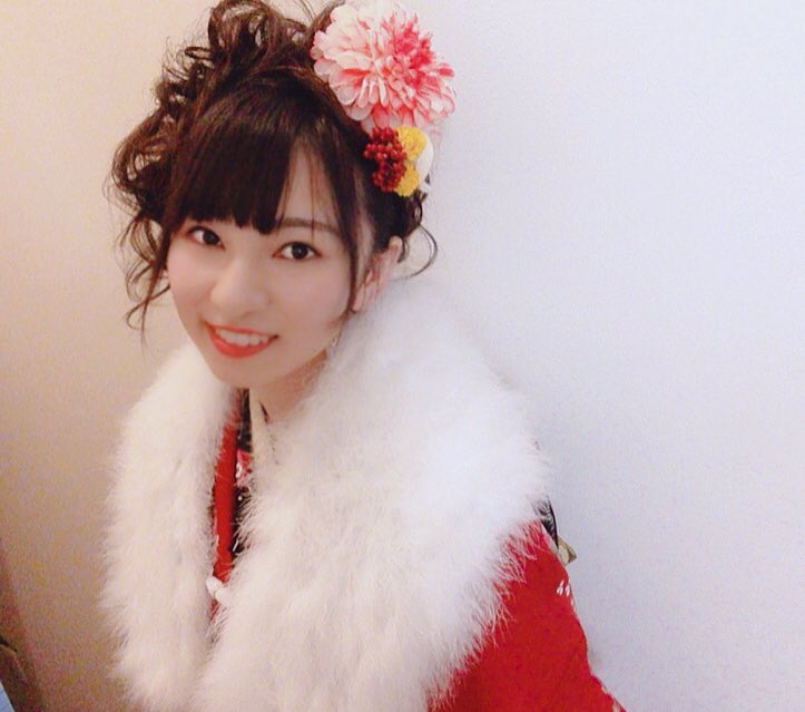 森島みなみ(みいな)の画像 KOBerrieS ヘアメイクさんに、「 成人式に来てる人の中で一番目立つ髪型にしてください 」ってお願いした〜♪笑どう？？いい感じ？？😆🍄笑私的に超大満足の成人式でした♡最高の１日をありがとうございました😊💕おやすみいな〜🌙.*° https://t.co/jDTPMubQYN