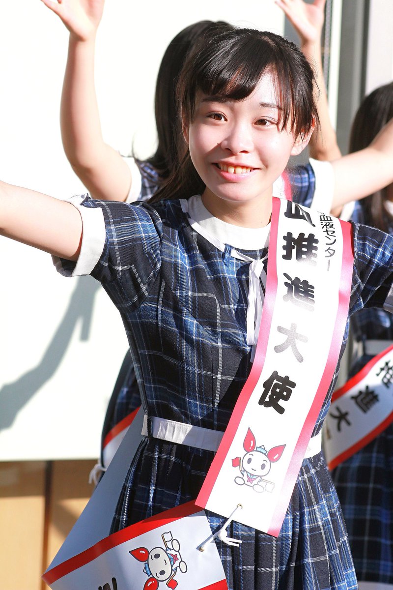 KOBerrieS はたちの献血キャンペーンミント神戸ステージイベントKOBerrieS ♪ ひめ！#KOBerrieS #大出姫花#はたちの献血 #ミント神戸 https://t.co/ZPywDcftMn