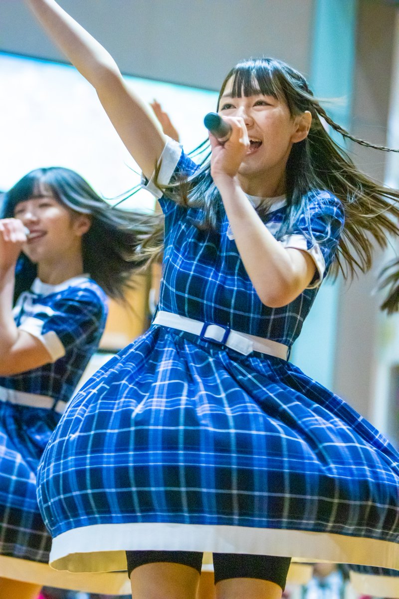 森島みなみ(みいな)の画像 KOBerrieS 2019/1/17 震災復興フリーライブONEHEART@神戸新長田1番街商店街 KOBerrieS♪ 朝5:46の集いに参加したの尊敬するわマジリスペクト。 司会という大役をこなし、ライブ終盤にはやりきった満面の笑みを見せてくれました。普段とは違った充実した笑顔でした。 #森島みなみ #みいな https://t.co/19b7SxnKof