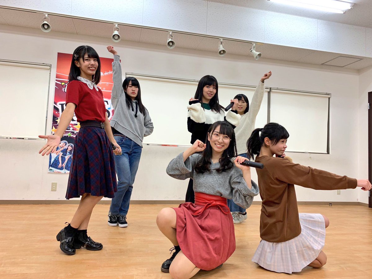 KOBerrieS #KOBerrieS 出演情報UP！『新長田 大節分祭』📆2/3（日）🚩新長田レンタルスタジオ👉https://t.co/RGpdmxIpEJ…⏰17:00〜💰男性¥2,000、女性¥1,000👚物販ありメンバーが鬼のコスチュームでLive致します。2/3はコウベリと一緒に節分dayを楽しみましょう👹👍 https://t.co/Ut4fzU9oeH