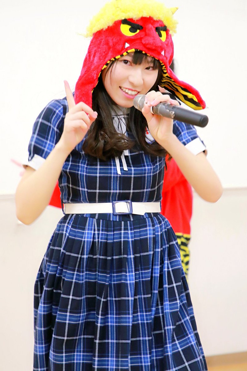 森島みなみ(みいな)の画像 KOBerrieS 新長田大節分祭KOBerrieS ♪ みいな！時折鬼の被り物が前にずれて撮影しながら笑いそうになりました、けどあごで止めたらめっちゃ熱いらしいです❗#KOBerrieS #森島みなみ https://t.co/gsJAKvwEqr