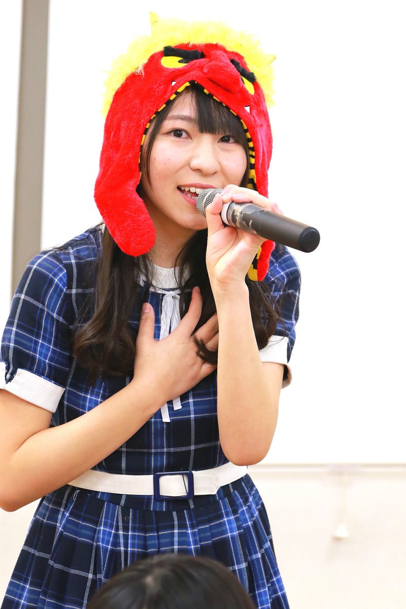 森島みなみ(みいな)の画像 KOBerrieS 新長田大節分祭KOBerrieS ♪ みいな！時折鬼の被り物が前にずれて撮影しながら笑いそうになりました、けどあごで止めたらめっちゃ熱いらしいです❗#KOBerrieS #森島みなみ https://t.co/gsJAKvwEqr