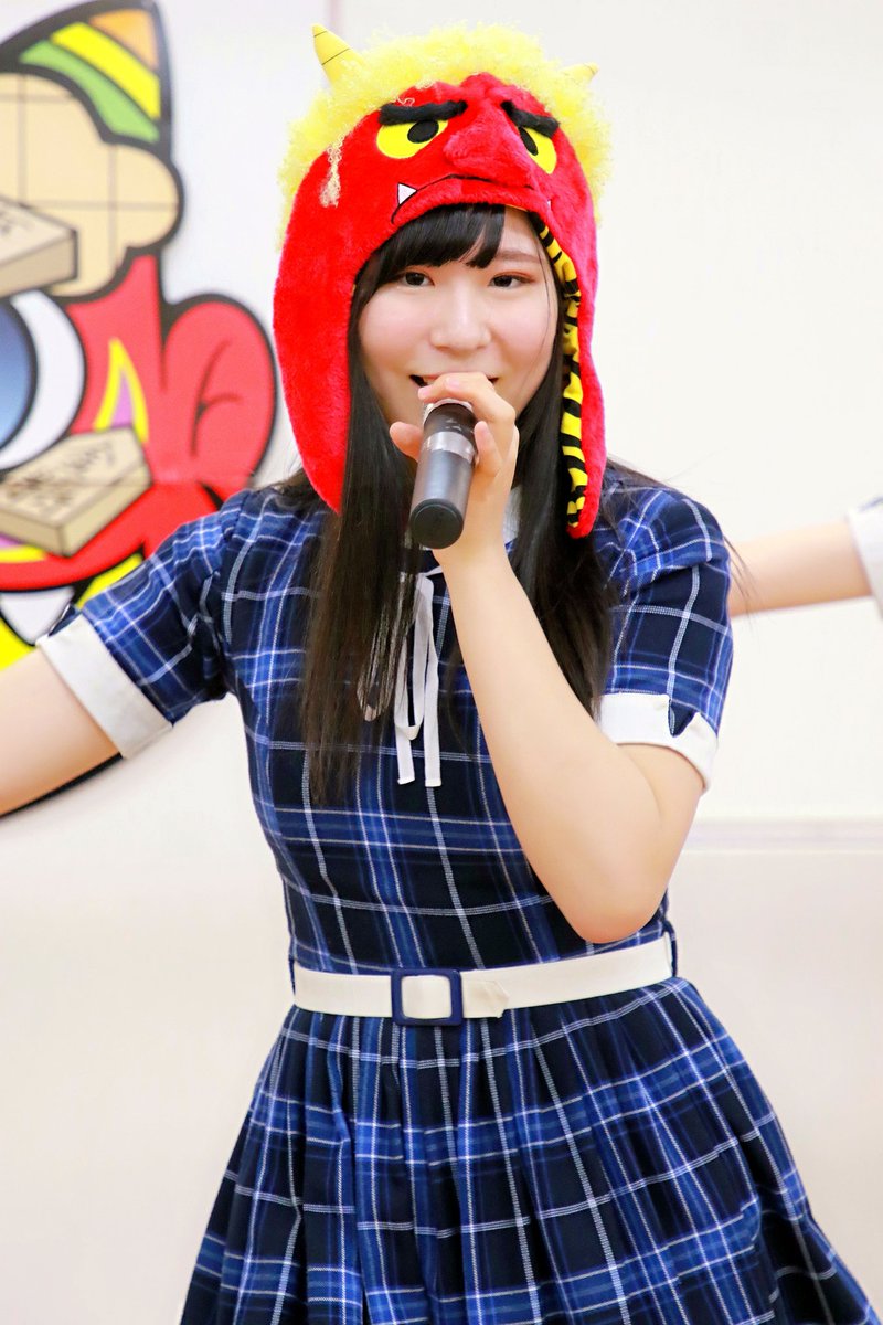 KOBerrieS 新長田大節分祭KOBerrieS ♪ まぁちゃん！やはりコウベリのゆるキャラ被り物が似合います❗#KOBerrieS #黒谷真琴 https://t.co/SFro4gUShA