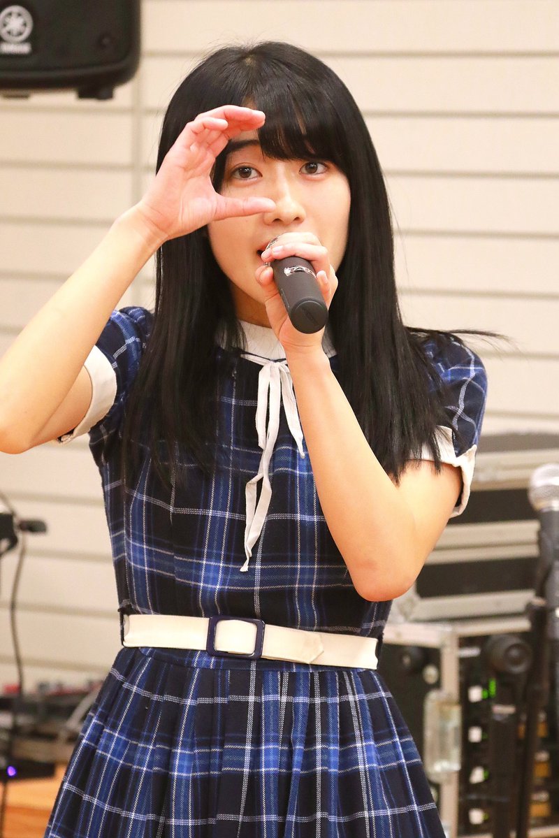KOBerrieS 東急ハンズ三宮店KOBerrieS ♪ スペシャルライブおりさ！いつも端で撮ってるけどいつもよく目が合う(カメラ越し)どちらかと言うと撮りやすいのでいつも助かります❗#KOBerrieS #花尾理彩#東急ハンズ三宮店 https://t.co/6EEKkpviRj