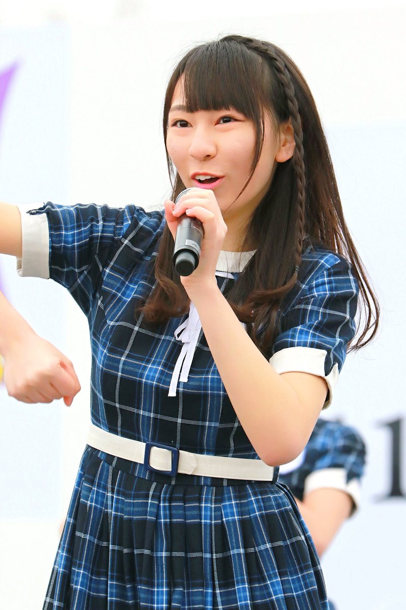 森島みなみ(みいな)の画像 KOBerrieS ひめじSub かるフェスティバルアイドルステージKOBerrieS ♪ 前日に二十歳の誕生日のみいな！ポートタワーからスタート❗#KOBerrieS #森島みなみ#ひめじsubかるフェスティバル https://t.co/0UyeRTrYxh