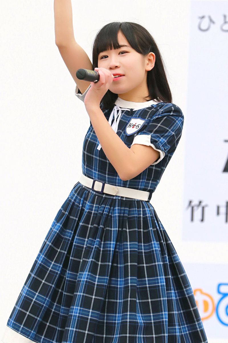 KOBerrieS ひめじSub かるフェスティバルアイドルステージKOBerrieS ♪ ゆり！撮影場所はいつも端っこだから端っこ組はなるべく応援したいのよね❗#KOBerrieS #小形優莉#ひめじsubかるフェスティバル https://t.co/5KGf9BYF1W