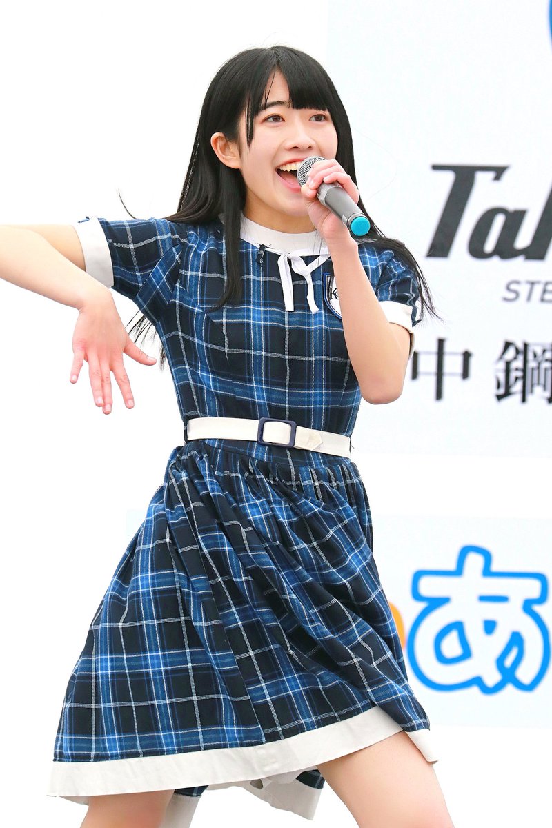 KOBerrieS ひめじSub かるフェスティバルアイドルステージKOBerrieS ♪ おりさ！続いて端っこ組だけど周りをよく見てるし周りの気遣いできる優等生ですよ❗#KOBerrieS #花尾理彩#ひめじsubかるフェスティバル https://t.co/1AVdXtDiCD