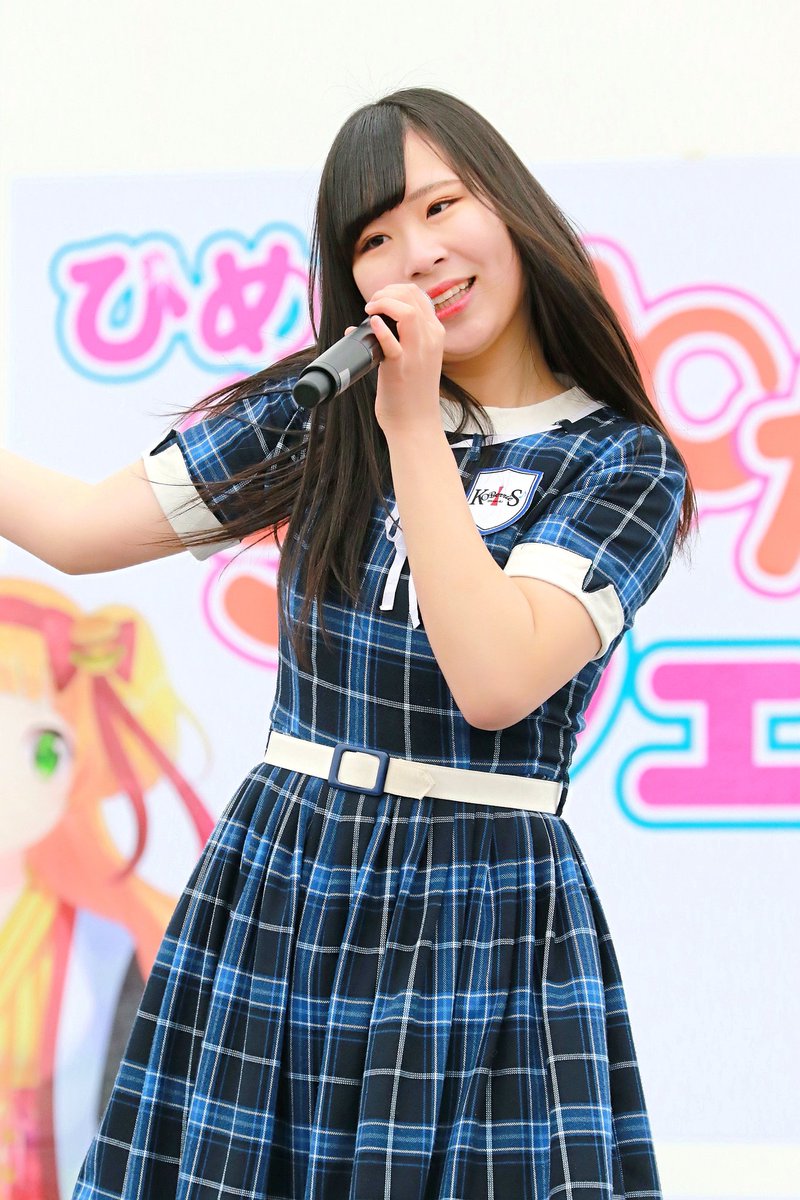 KOBerrieS ひめじSub かるフェスティバルアイドルステージKOBerrieS with まぁちゃん！仕草がいつも可愛いコウベリのゆるキャラです❗#KOBerrieS #黒谷真琴#ひめじsubかるフェスティバル https://t.co/BAQoq4Ux13