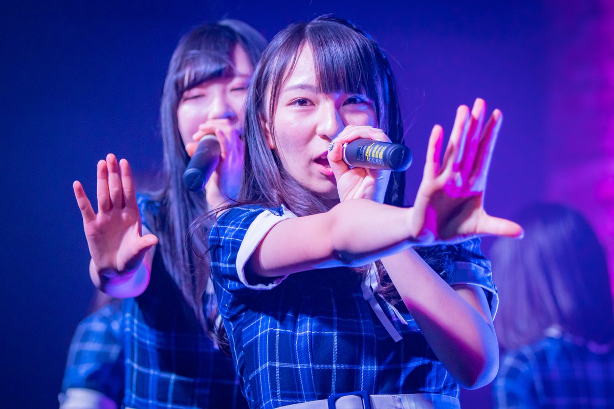 KOBerrieS 2019/2/15 『KOBerrieS♪ Marine Party SP』岡野春香23th生誕祭@神戸煉瓦倉庫 K-wave 「オリオン」を中央で見たら、みいなの目線がビシバシくるし曲の世界観に引きずり込まれそうになるのでおすすめ。「はるるのダンスを見て覚えた」ていうエピソードが好きです。 #森島みなみ #みいな #Marineparty https://t.co/7mEGuM9SmI