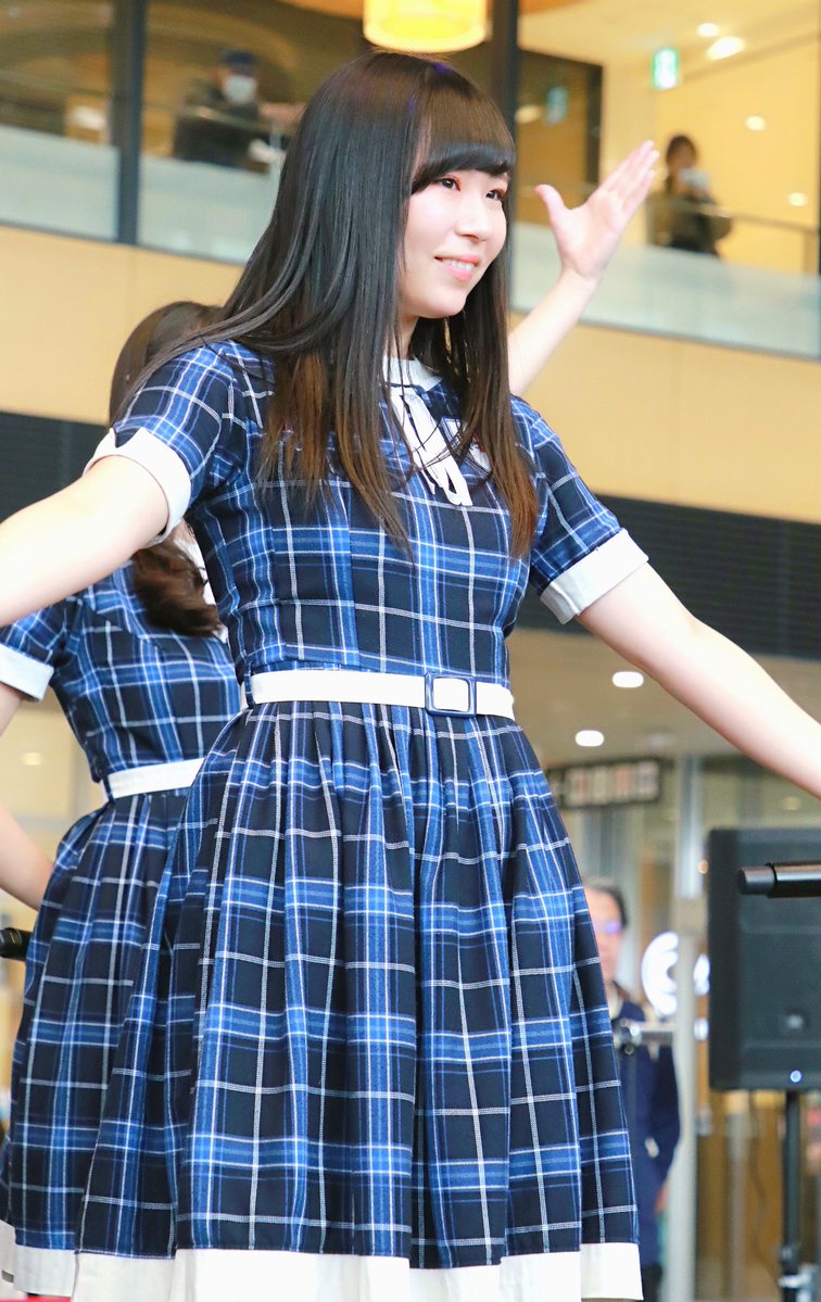 KOBerrieS 明石市民広場アイドルひな祭りKOBerrieS ♪ ライブまぁちゃん！#KOBerrieS #黒谷真琴#明石市民広場#アイドルひな祭りin明石 https://t.co/9UumopRpbD
