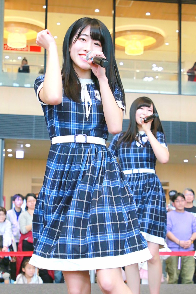 KOBerrieS 明石市民広場アイドルひな祭りKOBerrieS ♪ ライブおりさ！#KOBerrieS #花尾理彩#明石市民広場#アイドルひな祭りin明石 https://t.co/AZNqUubRCR