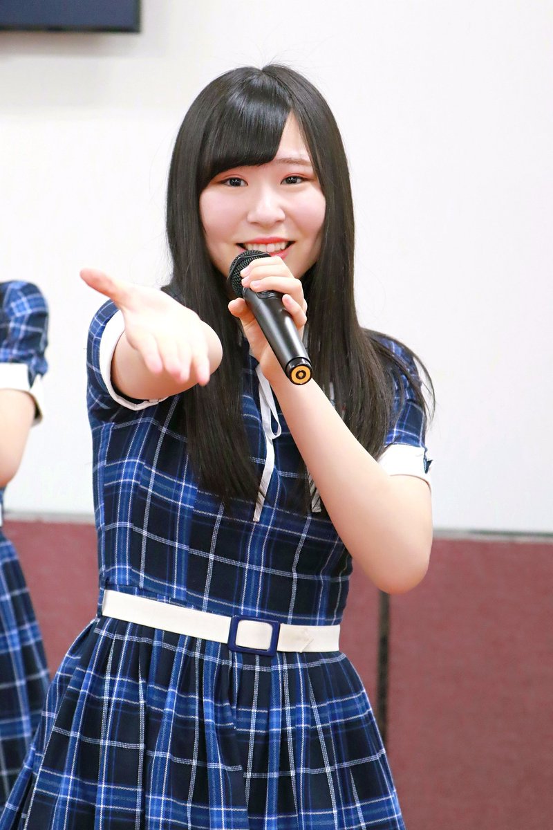 KOBerrieS 新長田歌居屋KOBerrieS ♪ 黒谷真琴生誕祭平日なのにたくさんの人で盛り上がりました❗この日も真琴スマイル全開でした‼️#KOBerrieS #黒谷真琴#生誕祭 https://t.co/qdgSLfqSpd