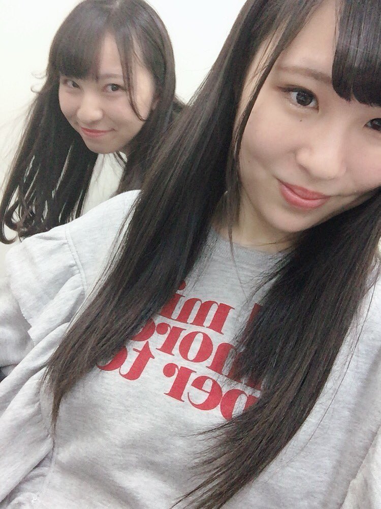 森島みなみ(みいな)の画像 KOBerrieS めっちゃ微妙な顔してるけど、この2コマなんか面白いから載せちゃう🙃笑 https://t.co/XYs0yw3cT8