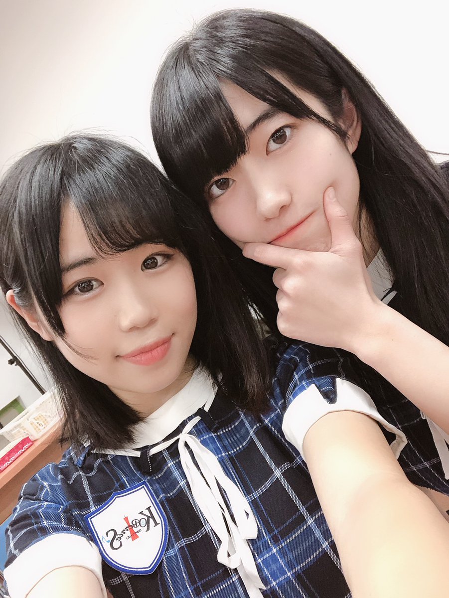 KOBerrieS 今日からTwitterスタートします🎉🎉KOBerrieS♪8期生の兵庫区代表砂ずり大好きおりさこと花尾理彩(はなおりさ)です😁💕神戸の魅力と元気を発信していくと共に、個性をバンバン出していきます😊🙌よろしくお願いします🙇🌈🌈#KOBerrieS https://t.co/MIdpReZmub