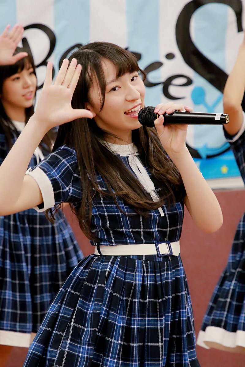 森島みなみ(みいな)の画像 KOBerrieS KOBerrieS ♪ 7人最後の歌居屋ライブみいな！#KOBerrieS #森島みなみ#歌居屋 https://t.co/rRdcdXqyqE