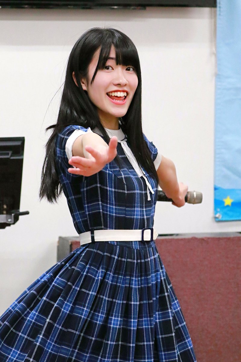 KOBerrieS KOBerrieS♪7人最後の歌居屋ライブおりさ！#KOBerrieS #花尾理彩#歌居屋 https://t.co/1HrYVGHbeZ