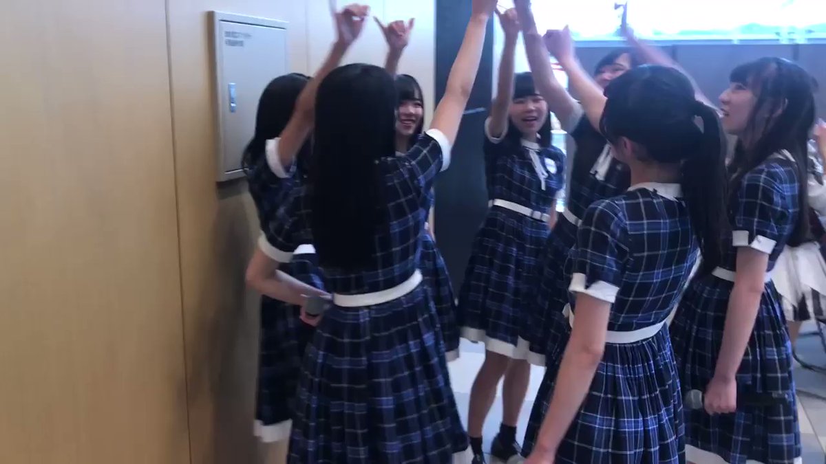 KOBerrieS #アイドルひな祭りin明石 大盛況のうちに幕を閉じました👏早朝から懸命に準備をして頂いた明石ケーブルテレビスタッフの皆様、あかし市民広場スタッフの皆様、ほんとにありがとうございました。KOBerrieS♪は神戸から爽やかな風を吹かせようと全員意気込んでステージに上がらせて頂きました⚓︎ https://t.co/y04Rwcbk86