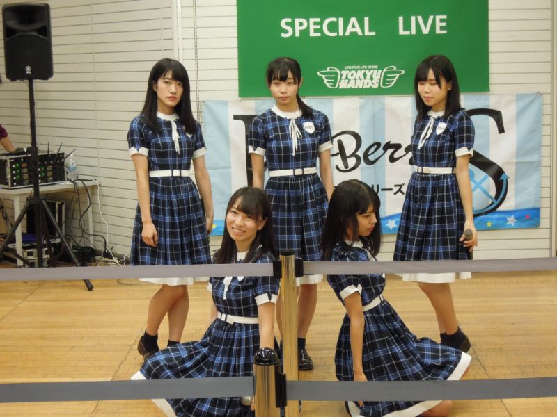 KOBerrieS 今日のKOBerrieS♪～東急ハンズ三宮店さん #KOBerrieS #東急ハンズ三宮店 #ハンズ #東急ハンズ #令和元年 #ショッピング #神戸 帰りに買ったマウスウォッシュこれすごいのよ～https://t.co/y32Sf2Fc0J https://t.co/pOmUGaZlQZ
