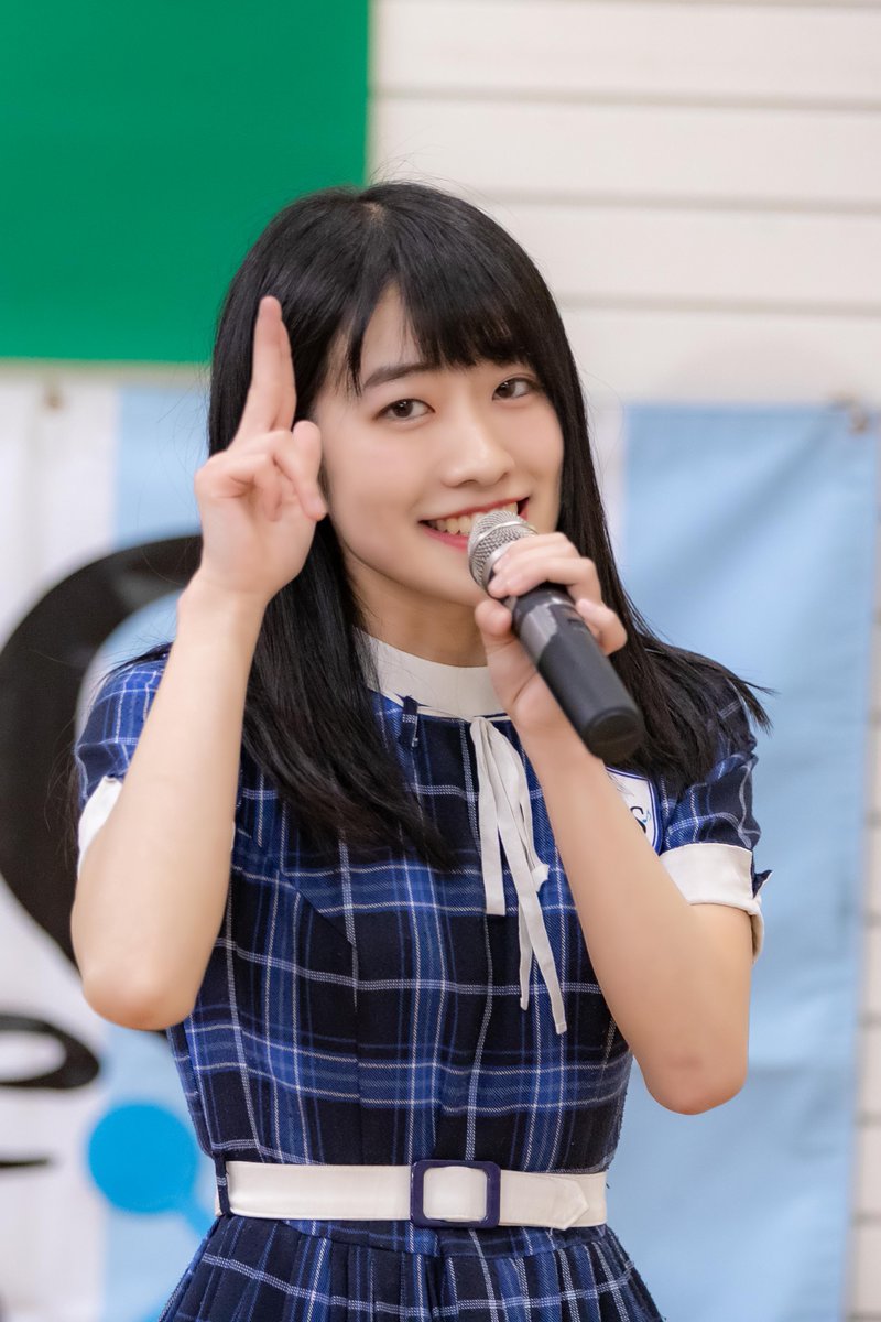 KOBerrieS 2019.05.01（水・祝）「KOBerrieS♪×東急ハンズ三宮店 GW SPECIAL LIVE」令和のスタートにふさわしい楽しく心踊るライブ！さらに東急ハンズは上から下まで楽しい商品が一杯で二度楽しい！とても良いスタートになりました。その3「おりさ」こと花尾理彩さん#KOBerrieS#東急ハンズ三宮店 https://t.co/EJk03HRApG